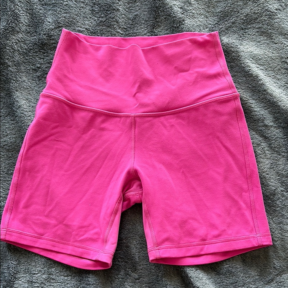 Lululemon sonic pink high waisted 4’ inseam align shorts